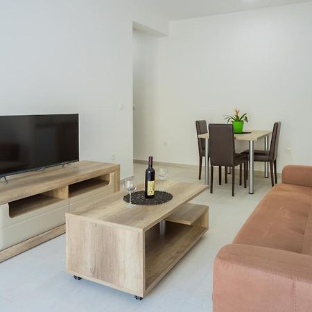 Grejm Lux Family Apartments Petrovac 외부 사진