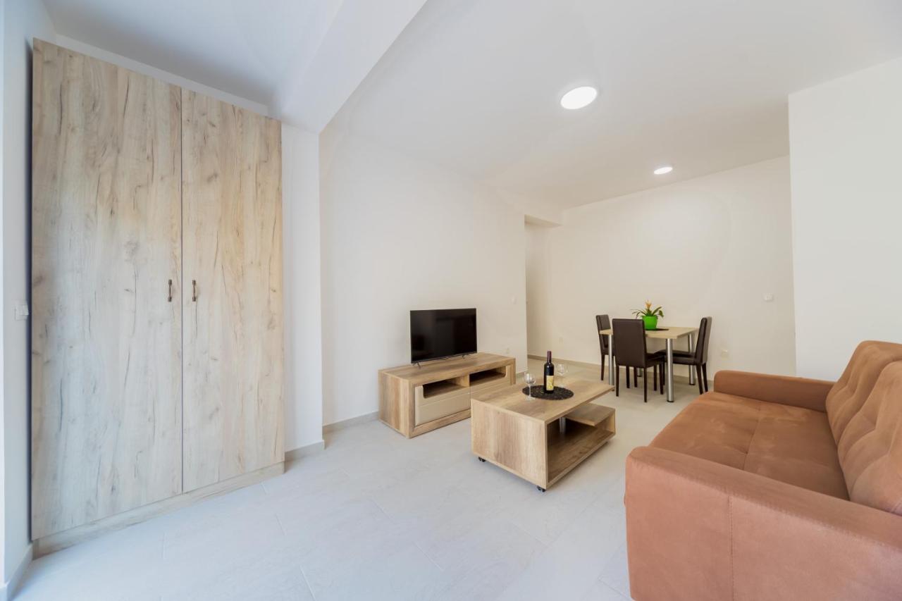 Grejm Lux Family Apartments Petrovac 외부 사진
